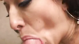 Rikki White Is A babe Whore That Loves Penis Inside Both Holes