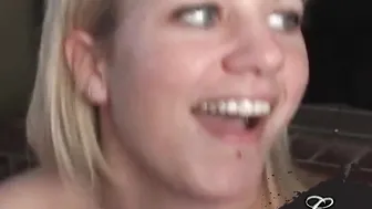 Lexy Lohan showing sexy body Blowjob Bitch close up