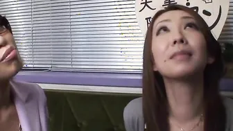 2 tasty Japanese bimbos satisfy a lucky man