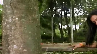Petite Hispanic With Gigantic Cunt Lips Has Outdoors Anal