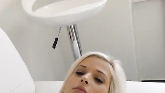 Cuckold took cash and let hot GF make love with another man
