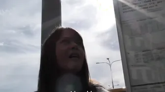 Tricky guy fucks for cash hot chick who needed accommodation