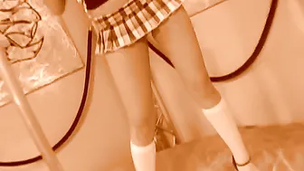 Tia Tanaka Grind Her 18 Yo eastern Cunt Until He Comes Along And Fucks It