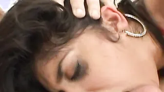 Leah Jaye Loves Being Teased And Pleased