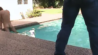 Ebony Thug Steals From Rich For A Raw Anal Fuck