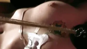 Dark Haired sex sub has snatch flogged before hitatchi magic wand orgasm