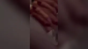머리채잡고 딥쓰롯 목까지 제대로 박아버리네 풀버전은 텔레그램 SB892 온리팬스 트위터 한국 성인방 야동방 빨간방 Korea