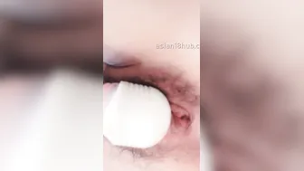 마사지기 자위 보지 움찔움찔거리네 풀버전은 텔레그램 SB892 온리팬스 트위터 한국 성인방 야동방 빨간방 Korea