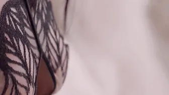 Teanna Trump and photographer have steamy affair 2