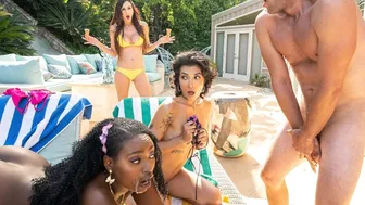 Curious Besties Raunchy Resort Scene With Van Wylde Brooklyn Gray Elsie Artemisia Love - Brazzers Official