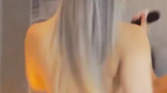 Blonde Chick Gets Wild on Cam