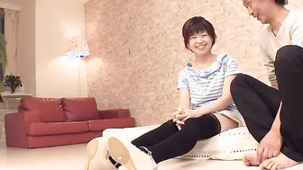 Kaho Miyazaki our bimbos from next door offer voluptuous blowjobs