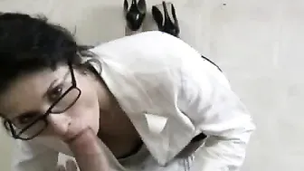 Mom Demands Cum From Johnny