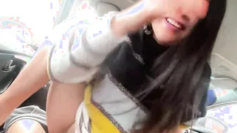 Carro porn video – Fucking yummy inside the vehicle I love the adrenaline