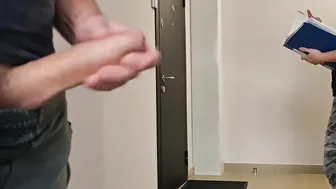 The postwoman caught me jerking off into outdoor near the apartment shes schoked but she likes to peek