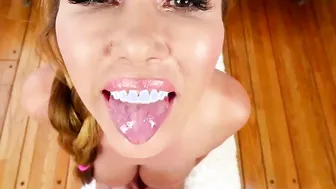 Gigantic tit eastern throating and blowing