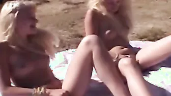Milton Twins Find The Perfect Place then Masturbate