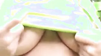 Serena 18 is outdoors with her boobs exposed