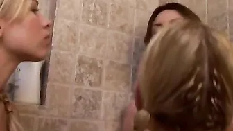 Sizzling Texas Sisters and their Beautiful Friend