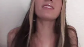 Simpson Twin with rounded tits Fingering Pussy