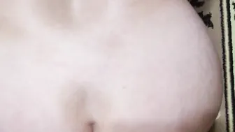 Banged juicy mom vagina into condom