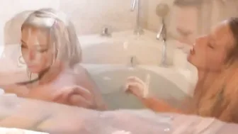 Lesbian teens bathing get wet