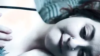 Solo Female Orgasm Morning Masturbation by Thick Red Haired