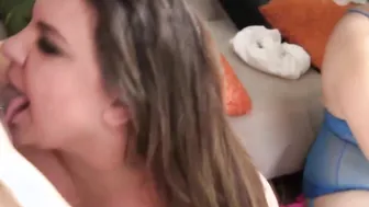 4 Penis Sucking Off BBWs Got Plowed by a Group of Interracial Guys