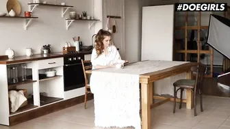 DOEGIRLS - Solo Morning On Kitchen Table With Hottie Mary