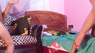 Fucking Bae beatys 2 step-cousin Bibi next to her Tight snatch (Foursome)