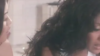 Shaved Pussy Masturbation Lesbians Interracial