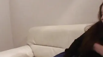 Calling a neighbor the guy fucked her before that he made a gorgeous cunnilingus