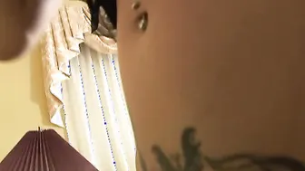 Blonde Beauty Aspen Blue Loves the Taste and Feel of Chocolate Dick