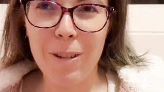 Evita Camila tiene el clit grande