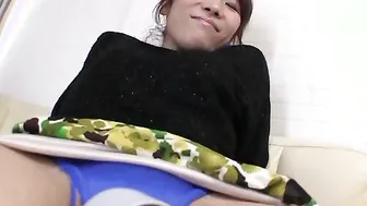 J-Milf Mizuki Tsukamoto Gives Hairy Puss A Hard Ride On Fat Mans Cock