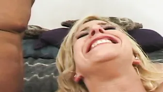 Phyllisha Anne Loves Dp