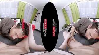 RealityLovers - My unshaved Valentine Surprise VR