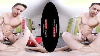 RealityLovers - My unshaved Valentine Surprise VR
