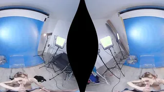 RealityLovers - Twat Photoshoot into VR