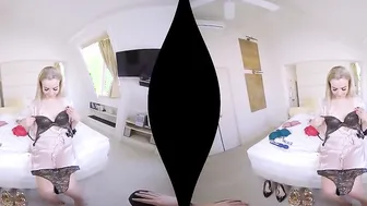 RealityLovers - Having Fun with Victoria into VR