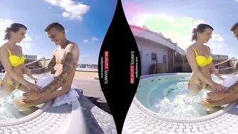 RealityLovers - Homemade Jacuzzi Sex inside VR voyeur