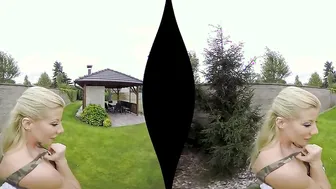 RealityLovers - Lusty Blonde cougar inside VR