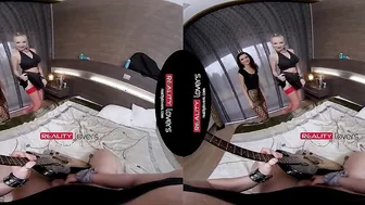 RealityLovers - Sex and Rock with Groupies