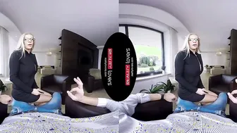 Lara De Santiss VR learning