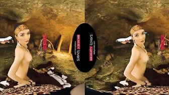 RealityLovers - 10.000 BC inside a Cave