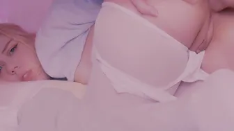My booty is a incredible sexy antistress sextoy. You can play with it strech it banged my asshole and cum in.