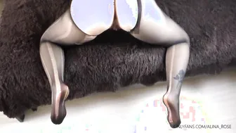 Young College Girl with Long Booty Stockings Fucks inside Twat