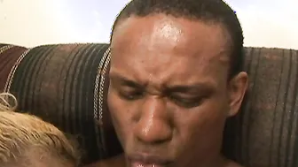 Sinfully Thicc Has Super Fat Lips
