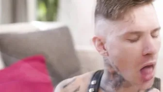 What a rough sex for Ty Roderick and twink Zak Bishop