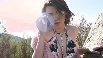 Petite babe introduced her pussy outdoor
